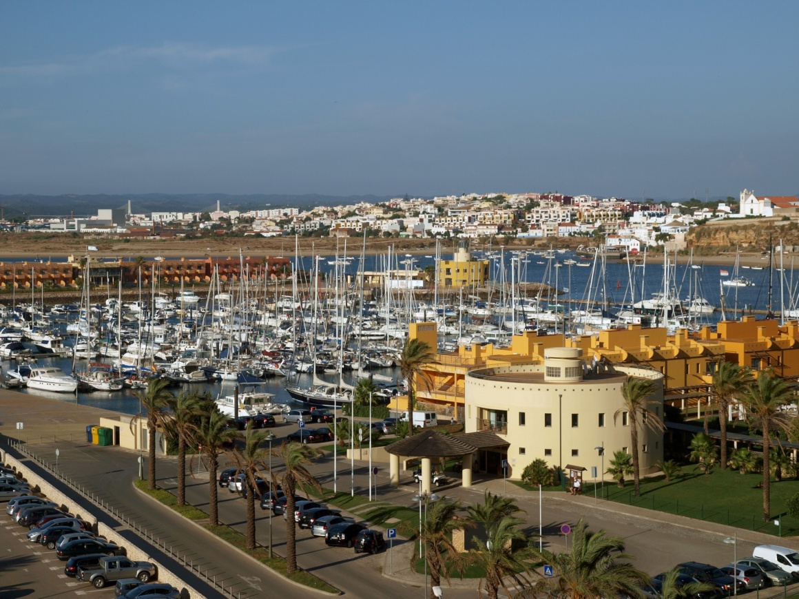 'Yacht marina in Portimao. Algarve, Portugal' - Algarve